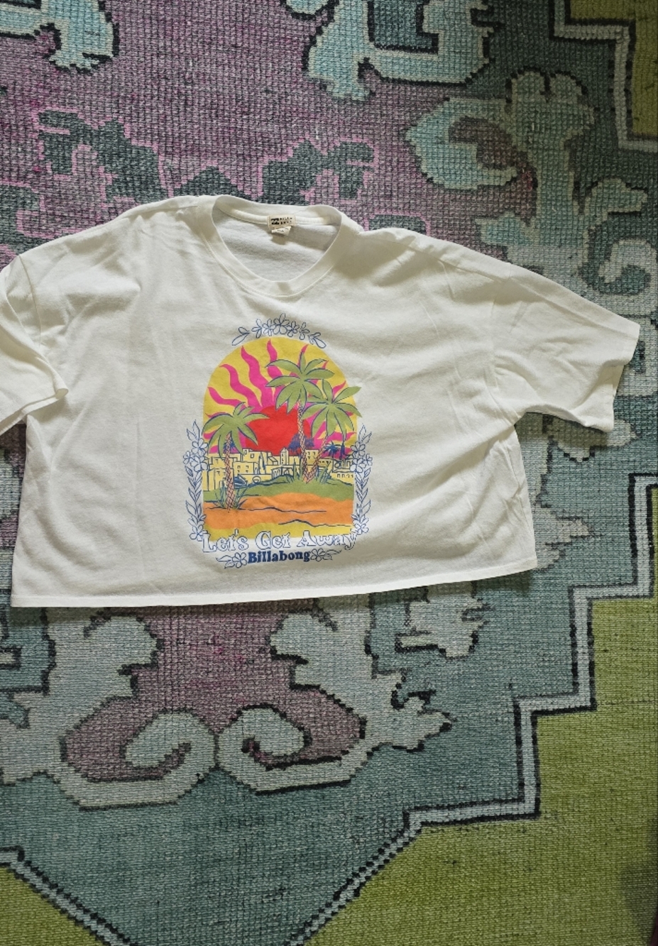 Billabong White Graphic Crop Tee with Sunset Palm Sz L